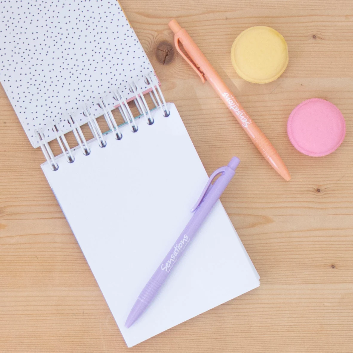 Caderno A6 Argolas Topo (LISO) FLOWERS HEARTS - Image 3